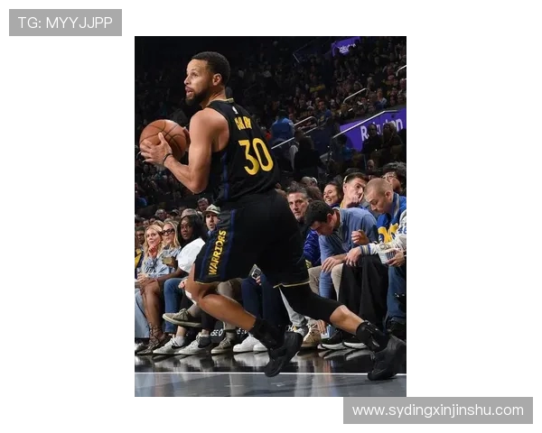 库里低头沮丧离场！48次9+三分吞里程悲 轰38+4勇士遭开拓者双杀