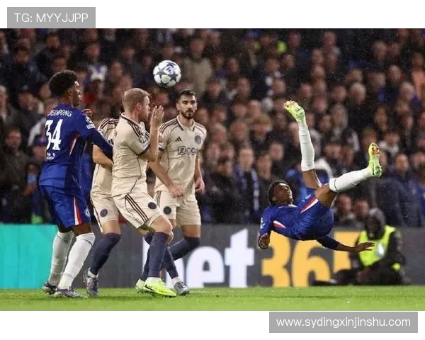 官方：埃斯特旺欧冠对巴萨的进球当选切尔西11月最佳进球