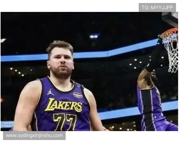 原创湖人三核出弊端！东契奇痴迷单打，里弗斯难打强队，詹姆斯真老了